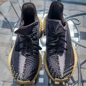 Yeezy Boost Men 7.5 UK 7